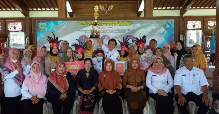 Kecamatan Buayan Meraih Juara 1 Lomba Kadarkum Tingkat Kabupaten Kebumen Tahun 2022